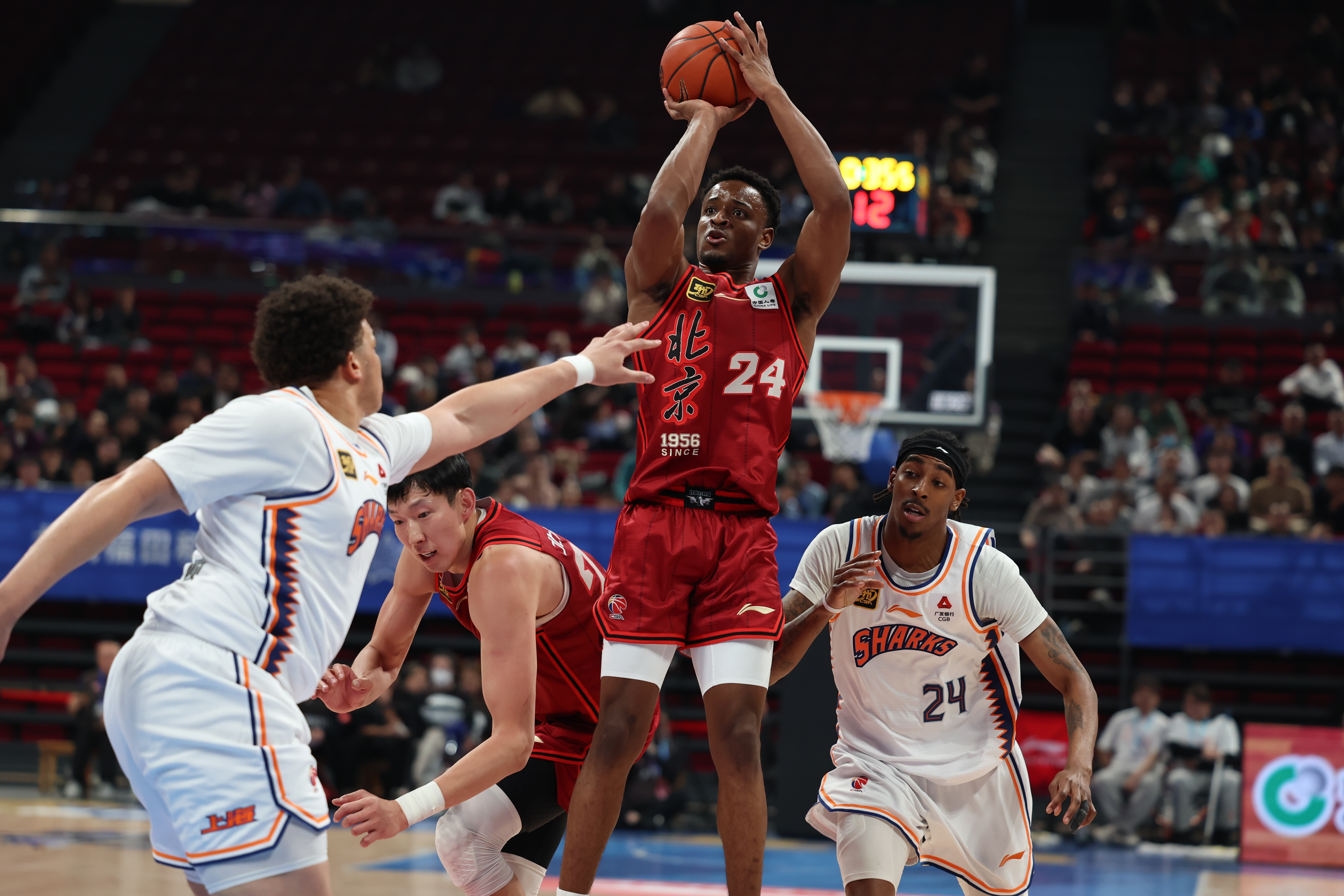 上海久事迎NBA总决赛关键赛,清晨外线爆发,赛场秩序良好,高层口径保持一致 上海久事迎NBA总决赛关键赛,清晨外线爆发,赛场秩序良好,高层口径保持一致